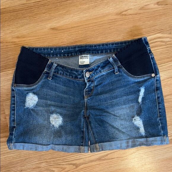 Old Navy Maternity Shorts - Picture 1 of 5